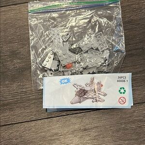 Gray Building Block Jet Set